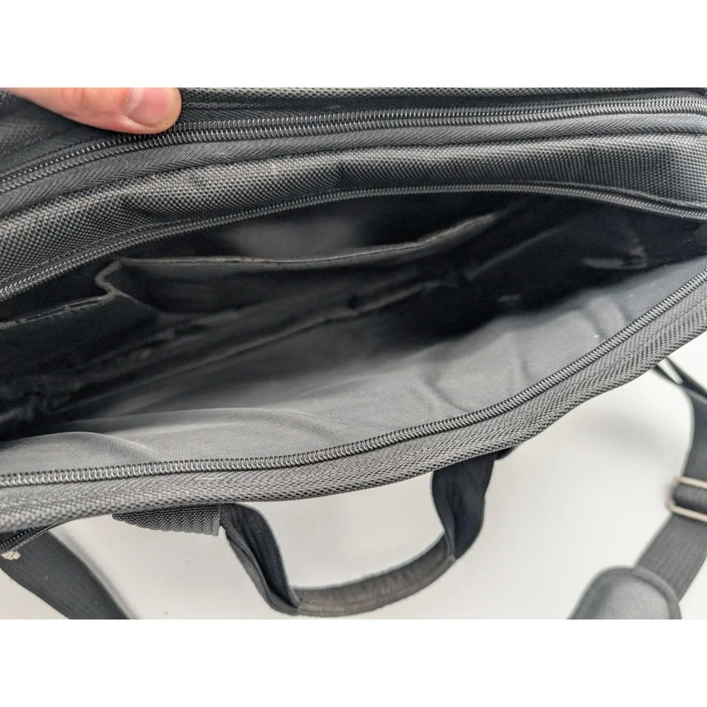 Tumi Black Ballistic Nylon Expandable Laptop Briefcase Messenger Bag 26141D4